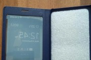 如何选择不伤手机边缘的手机壳？