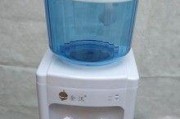 老式饮水机维修费用解析（老式饮水机维修费用如何计算及降低成本）