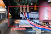 风冷散热器拆除和安装的正确方法是什么？