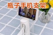 如何用纸袋制作手机支架？制作过程中有哪些技巧？