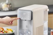 商用饮水机常见故障及解决方法（解决商用饮水机常见故障）