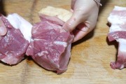 新鲜猪肉怎么保存？最佳保存方法和时间是什么？