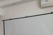 解决投影仪臭气问题的方法（清除投影仪异味的有效措施）