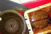 不用水清洗油烟机内胆的有效方法（简单易行的清洗技巧）