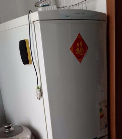 解决伊莱克斯冰箱传感器故障的维修方法（轻松应对冰箱传感器故障）