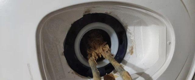 热水器清洗螺丝的修复方法（教你如何修复清洗热水器螺丝）