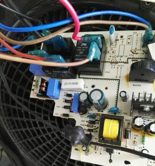 夏普热水器E1故障及处理方法（详解夏普热水器E1故障原因及解决办法）