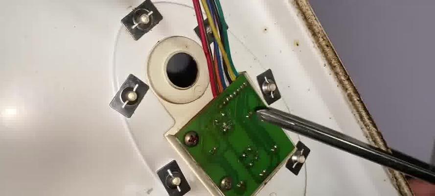 夏普热水器不通电的原因及解决方法（探究夏普热水器不通电的常见问题与解决方案）