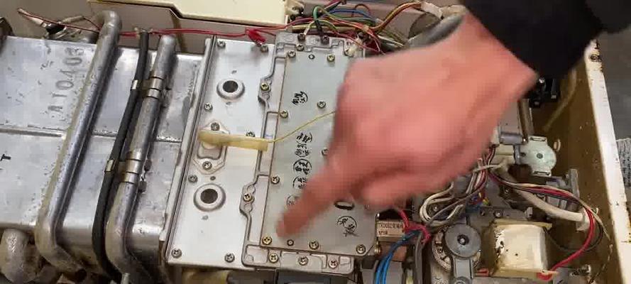 壁挂炉不点火的修理方法（解决壁挂炉不点火的故障步骤及注意事项）