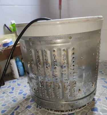 热水器清洗后发黄的处理方法（解决热水器清洗后发黄问题的有效措施）