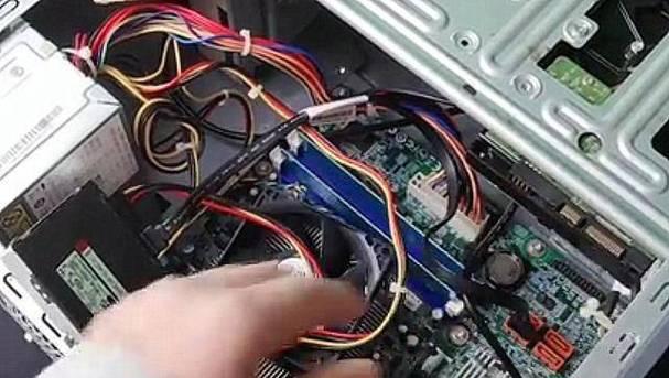 镭威视云电脑版打开怎么是黑屏？黑屏问题的可能原因是什么？