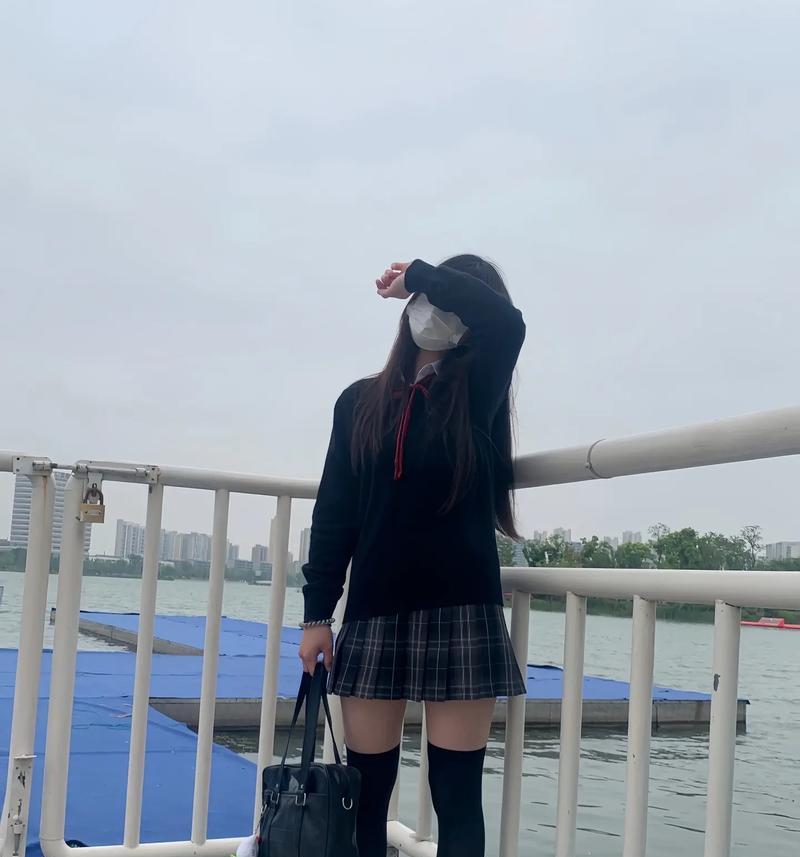 雨天如何用手机拍摄JK制服？需要哪些拍照技巧？
