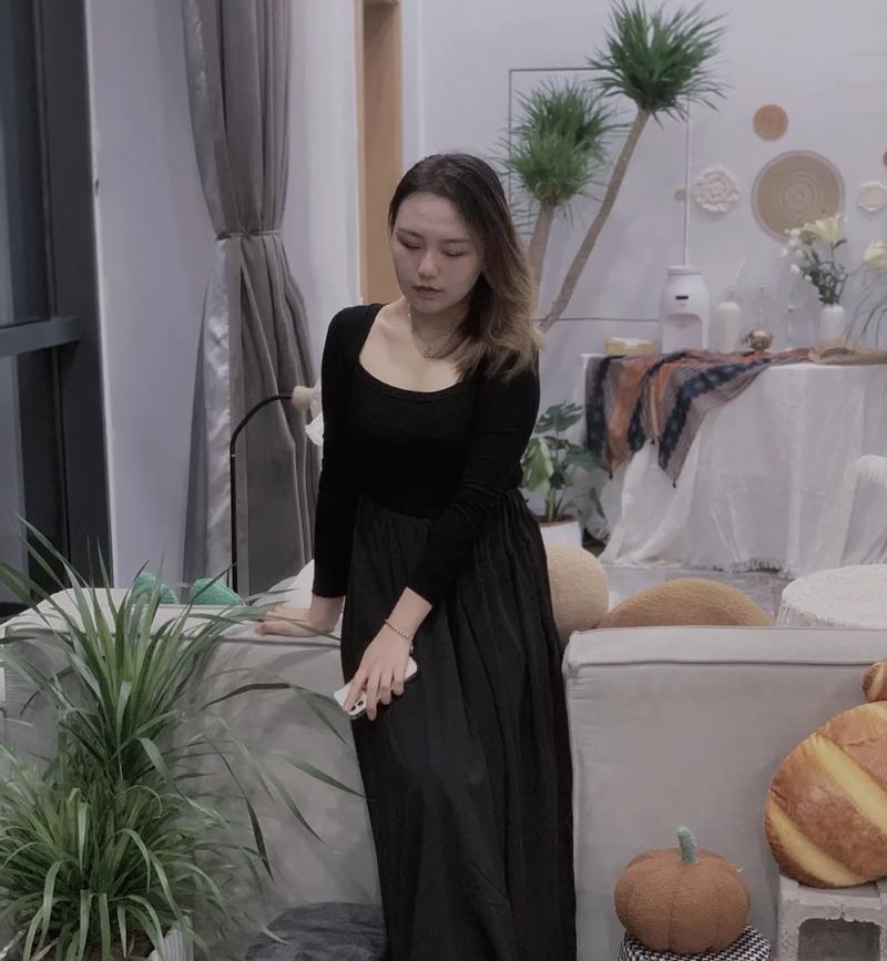 站着拿手机拍照的文案创作技巧是什么？