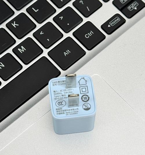 苹果旅行充电器使用方法是什么？
