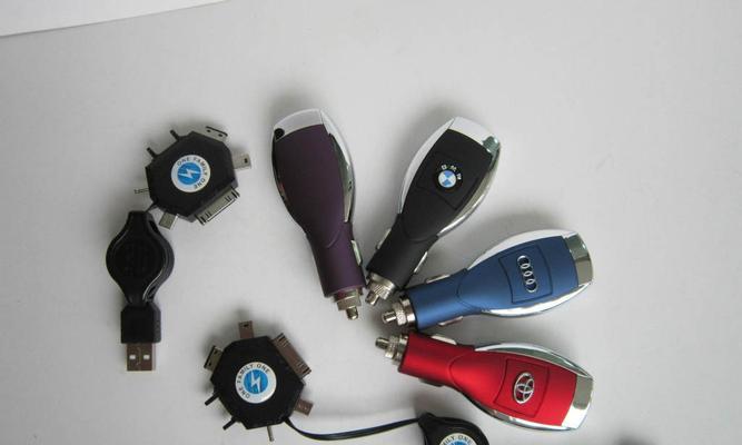 车载充电器定制车标贴法？贴上后是否影响使用？