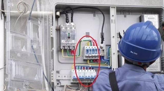家用热水器接电表的正确方法是什么？