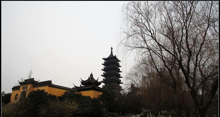 数码相机画面灰蒙蒙的原因是什么？