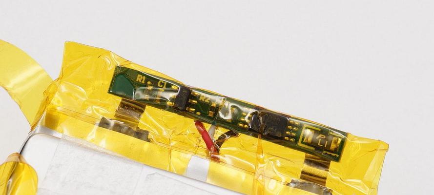雷蛇蓝牙耳机晃动导致断连怎么办？解决方法是什么？