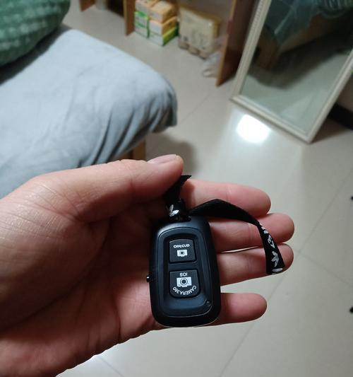 手机支架背贴拉开技巧？拉开后如何稳固手机？