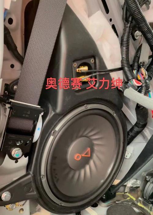 车载低音炮需要哪些配件？如何正确安装使用？