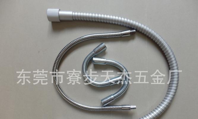 灯柱手机支架安装步骤是什么？安装后如何使用？