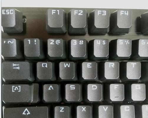 网吧为何偏爱特定键盘？