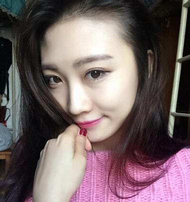 美颜相机拍摄的照片如何搭配？搭配技巧有哪些？