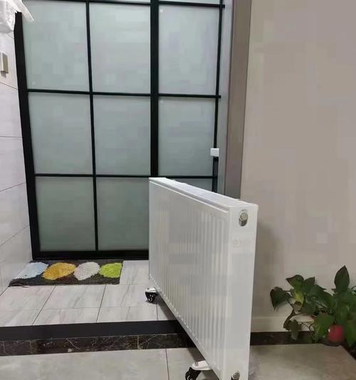 游轮水箱散热器安装方法是什么？需要哪些工具？