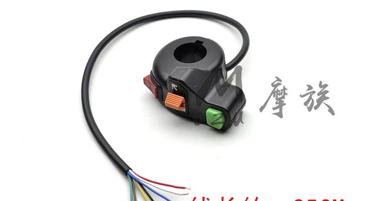 电瓶车乌龟大灯拆卸步骤是什么？