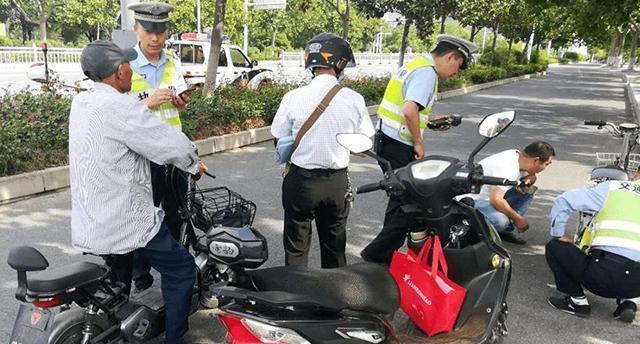 商家批发电瓶车怎么运输？运输过程中的注意事项有哪些？