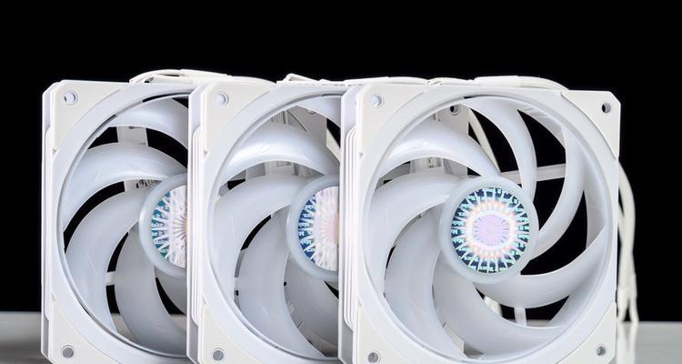 白色散热器如何选择水冷？水冷散热器选购指南是什么？