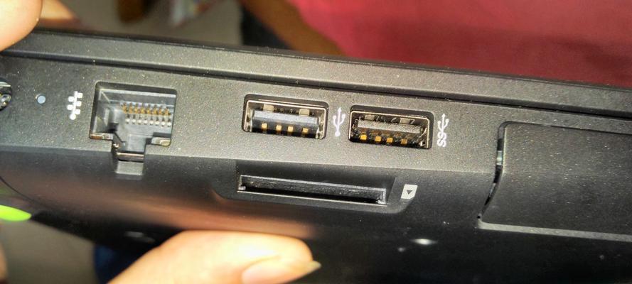 电脑读卡器中的照片如何查看？查看时需要什么软件？