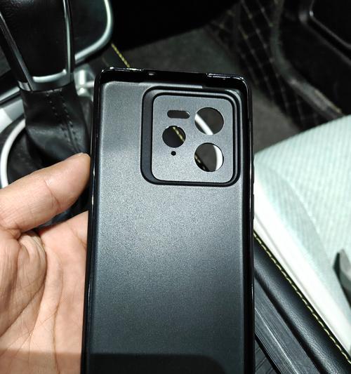 苹果手机壳圆弧镜头的作用是什么？
