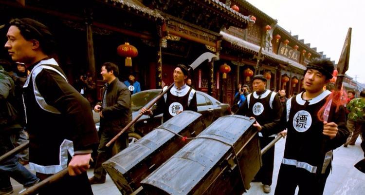 反恐模拟器中土匪角色如何抢劫？